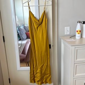 Zara MIDI Dress
